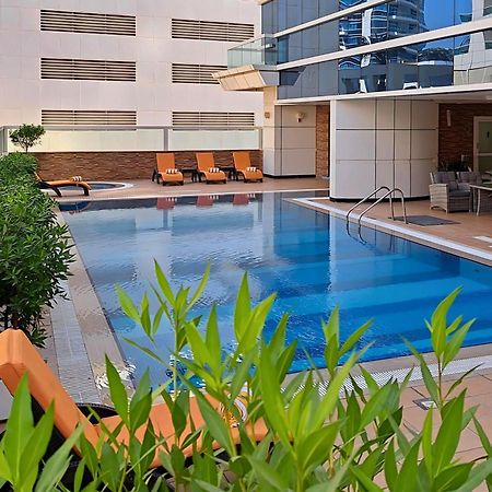 Barcelo Residences Dubai Marina מראה חיצוני תמונה