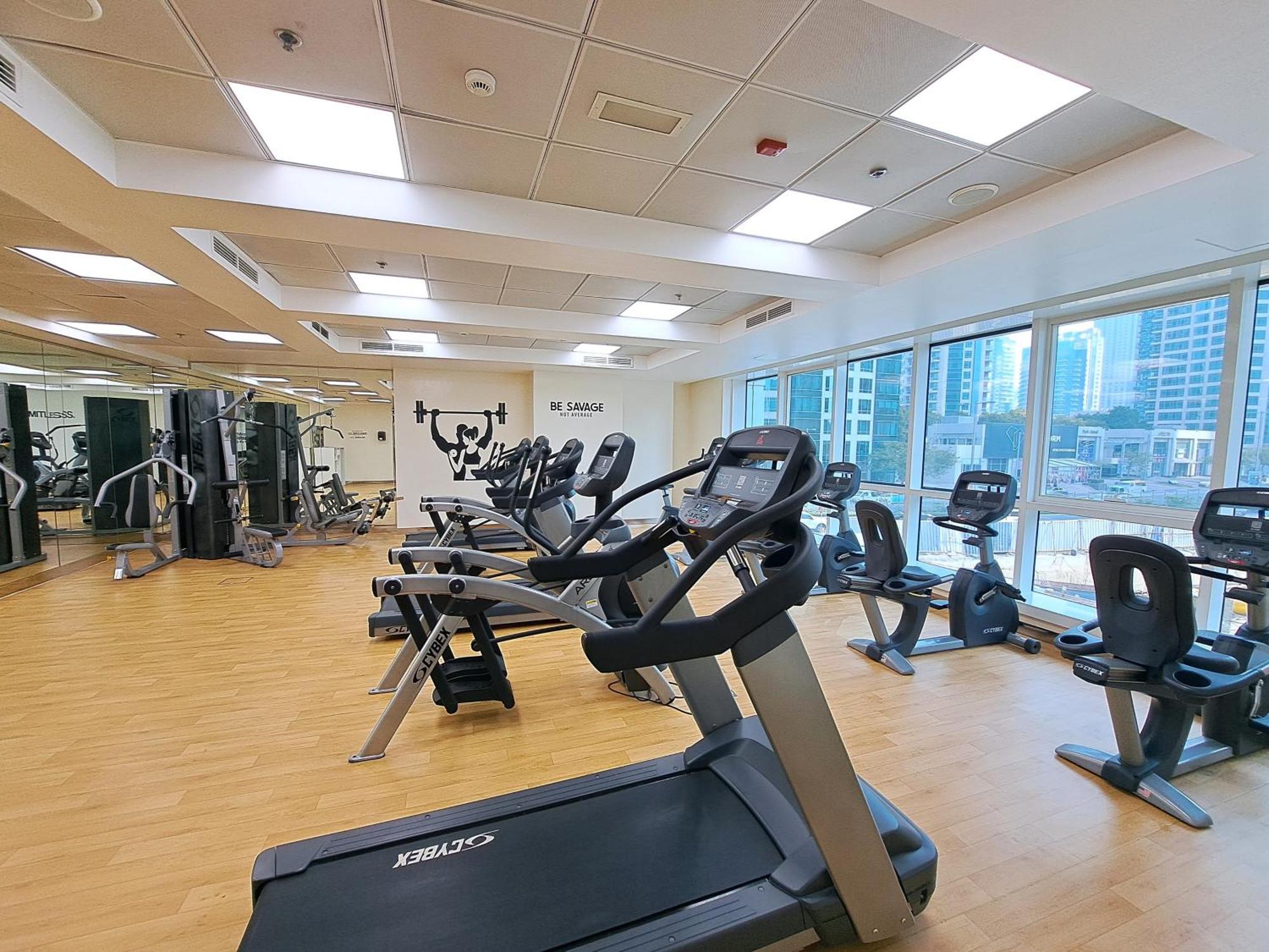 Barcelo Residences Dubai Marina מראה חיצוני תמונה