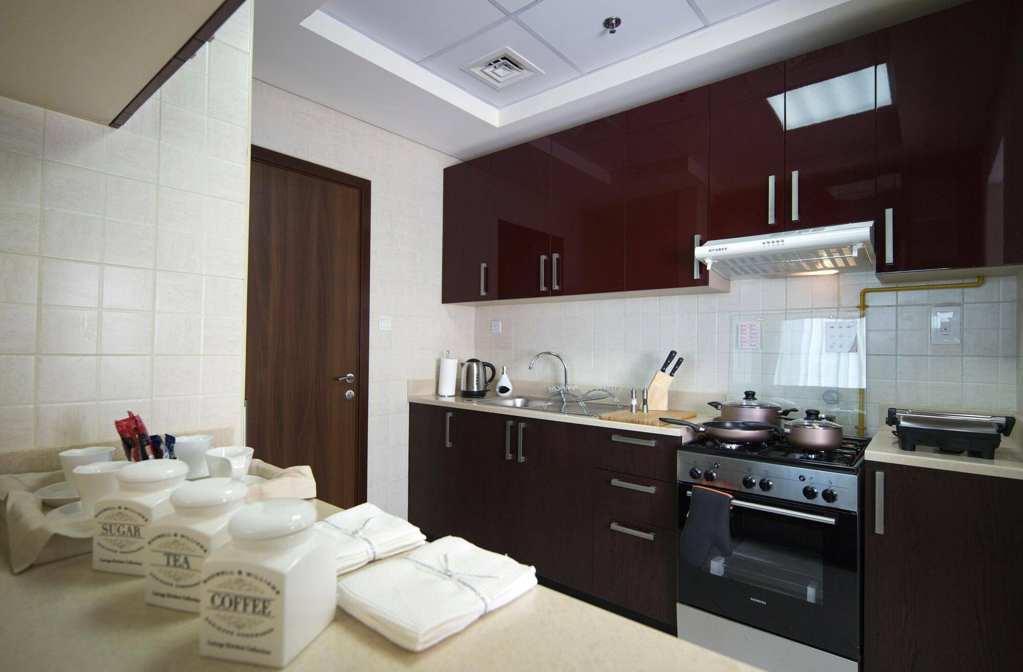 Barcelo Residences Dubai Marina מראה חיצוני תמונה
